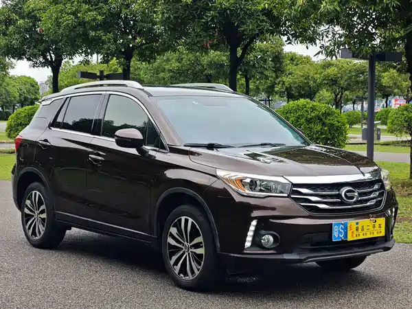 GAC Trumpchi GS4 2016