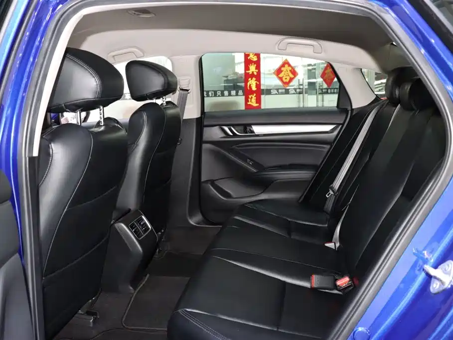 Honda Accord 2021 — фото 11
