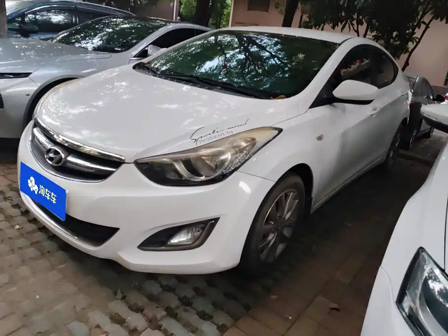 Hyundai Elantra Langdong 2015 — фото 1