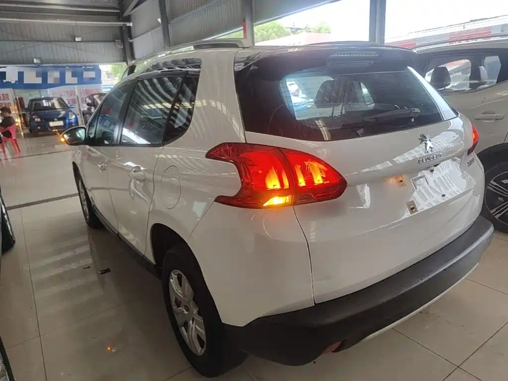 Peugeot 2008 2016
