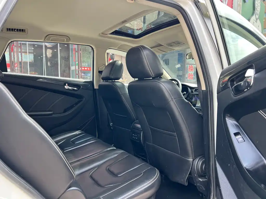 Dongfeng Scenery 580 2017 — фото 10
