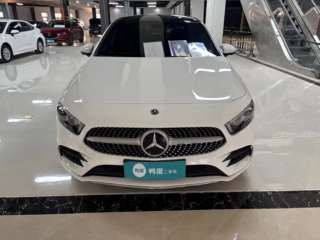 Mercedes-Benz A-Class 2020 — фото 7