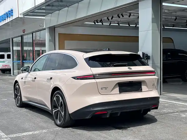 NIO ET5T 2024