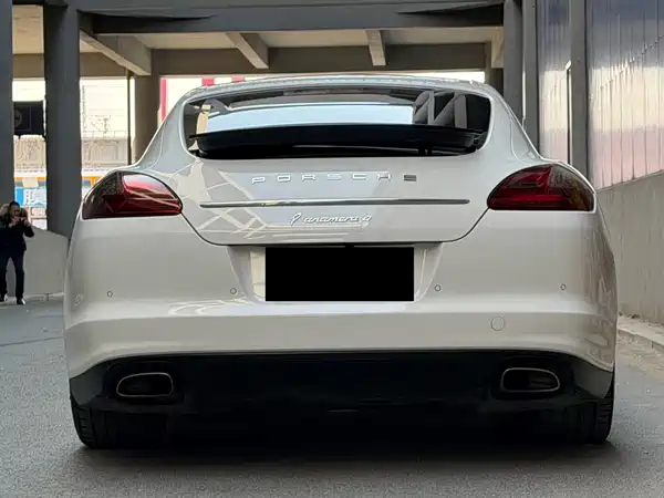 Porsche Panamera 2010
