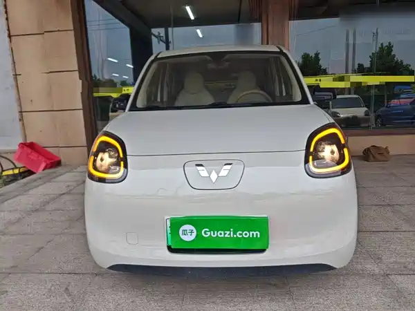 Wuling Hongguang MINIEV 2025