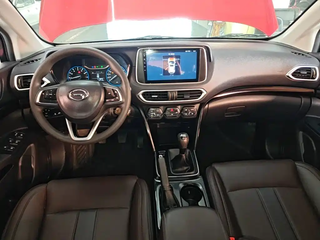 GAC Trumpchi GS4 2019 — фото 10