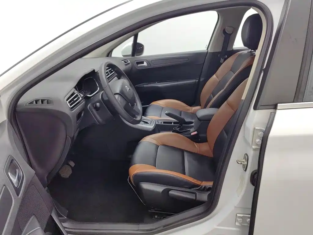 Citroën C4 Sega 2018 — фото 10