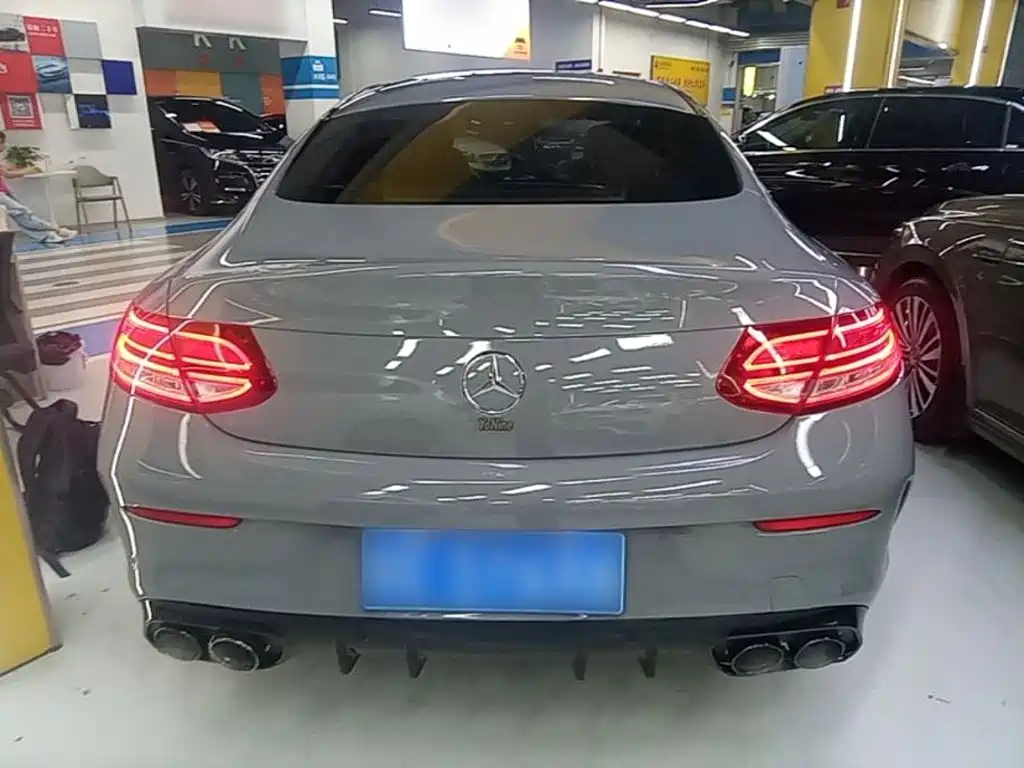 Mercedes-Benz C-Class 2020