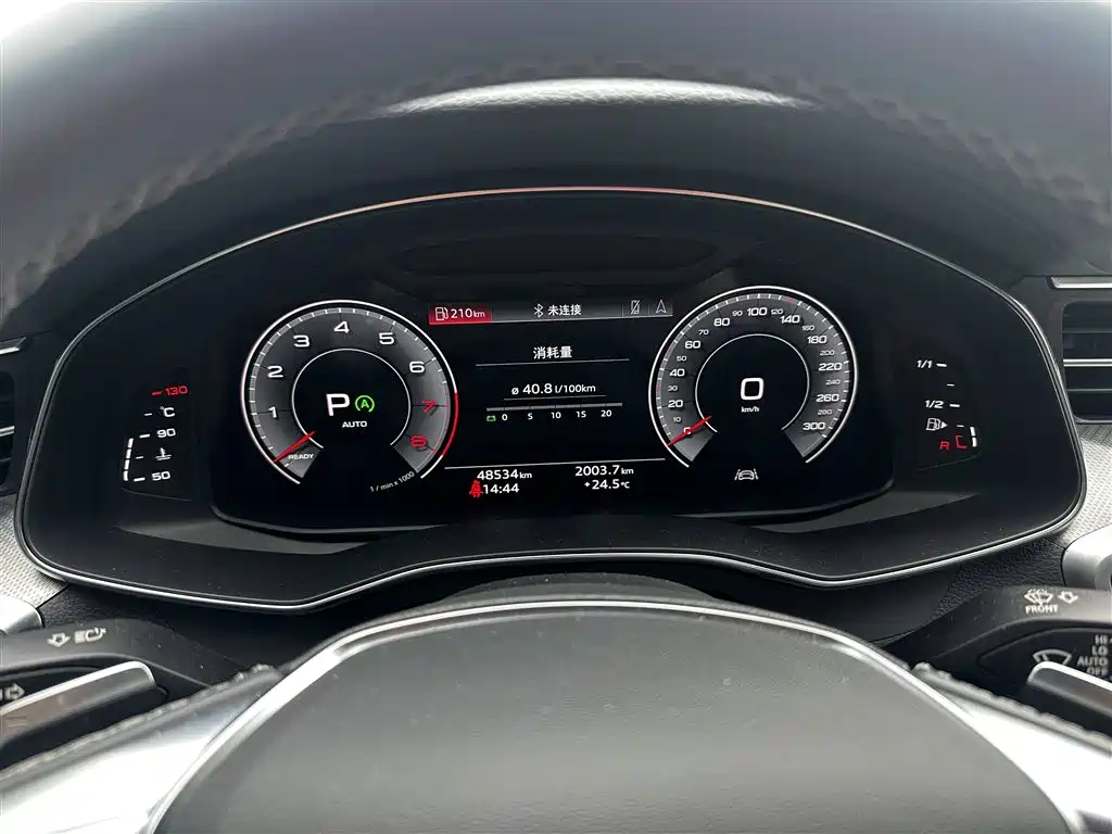 Audi A7L 2023 — фото 10