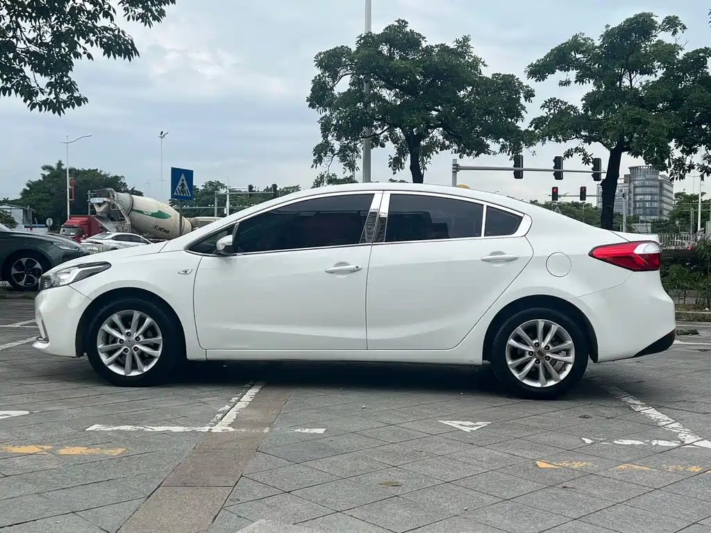 Kia K3 2018