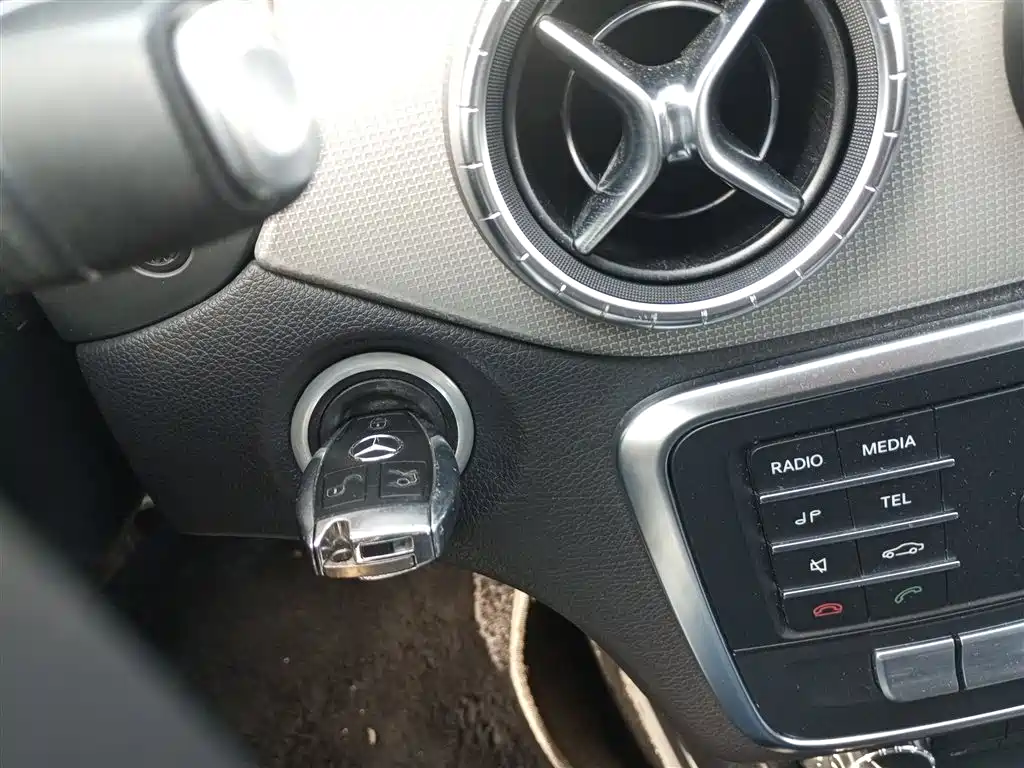 Mercedes-Benz CLA 2018 — фото 9