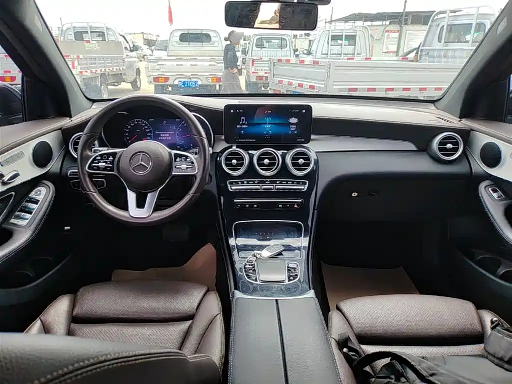 Mercedes-Benz GLC 2022 — фото 10
