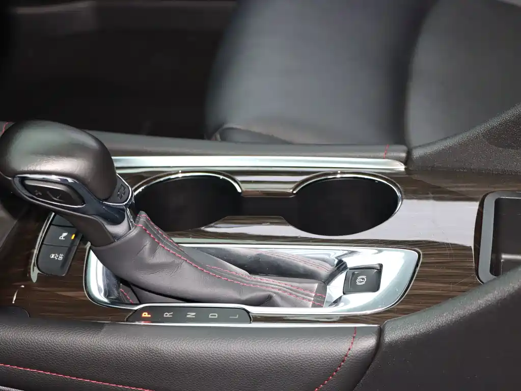 Chevrolet Malibu XL 2021 — фото 11