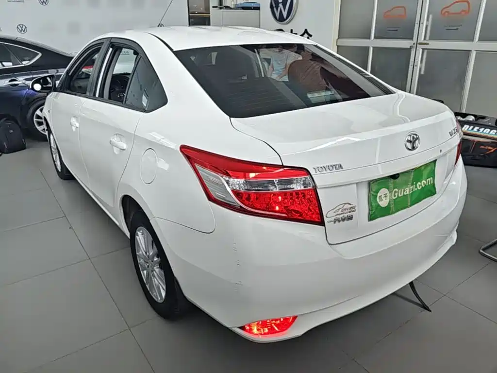 Toyota Vios 2015