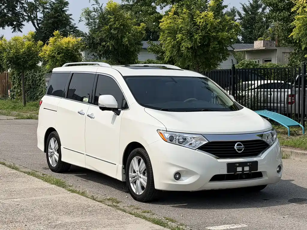Nissan Quest 2017