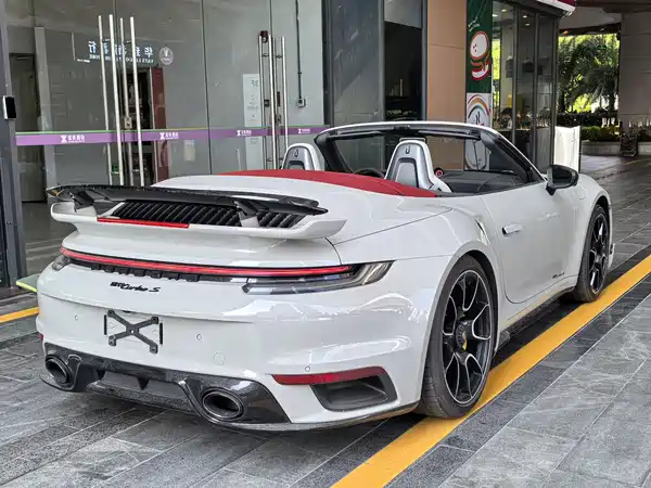 Porsche 911 2022