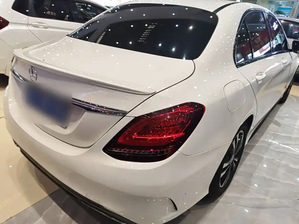 Mercedes-Benz C-Class 2019