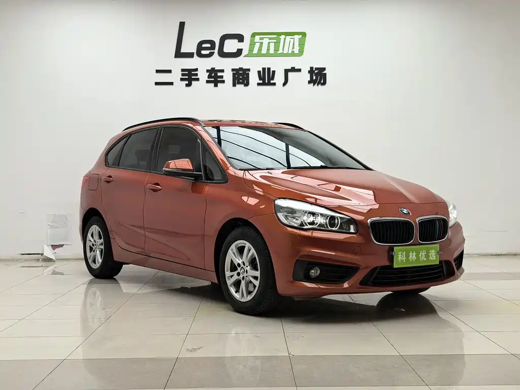 BMW 2 Series Active Tourer 2016 — фото 4
