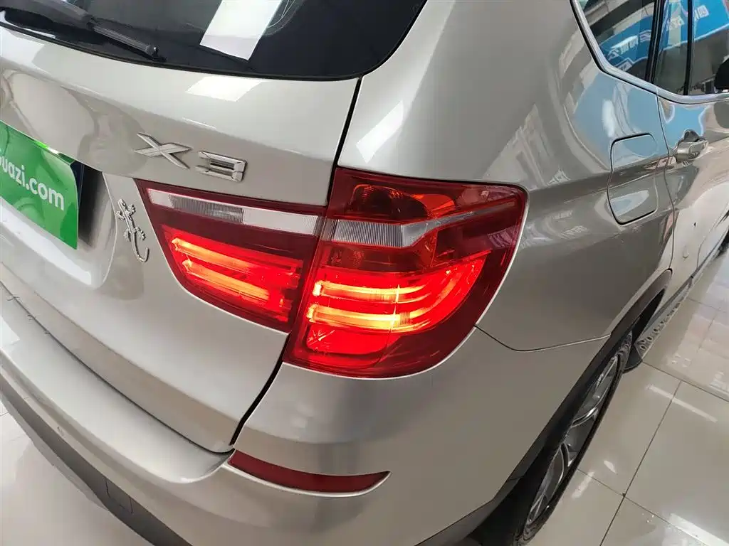 BMW X3 2016 — фото 24