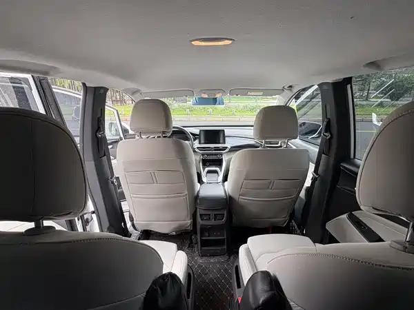 Maxus G50 2025