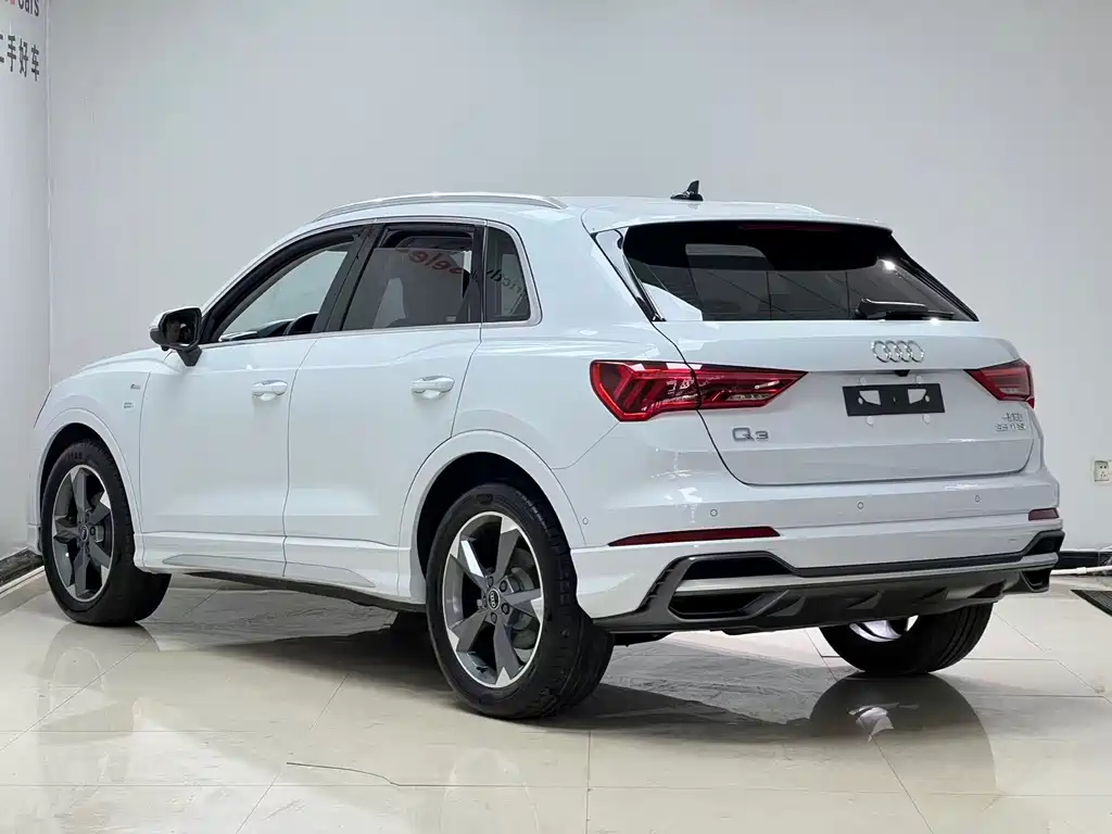 Audi Q3 2022
