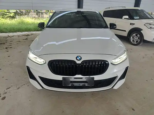 BMW 1 Series 2023