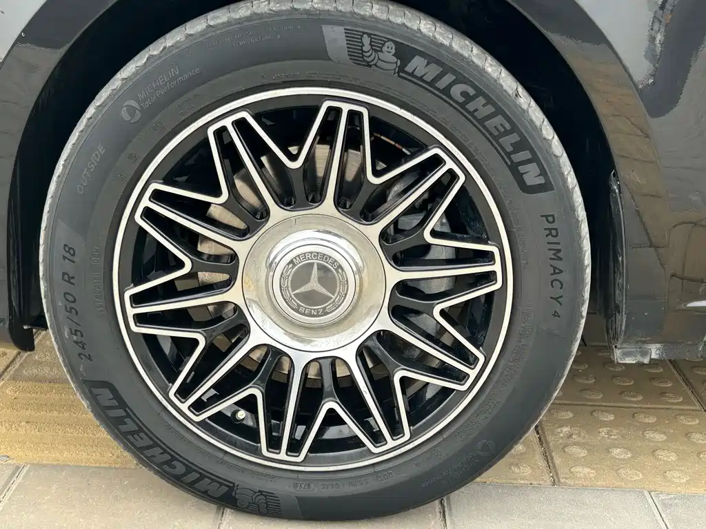 Mercedes-Benz Vito 2020 — фото 20