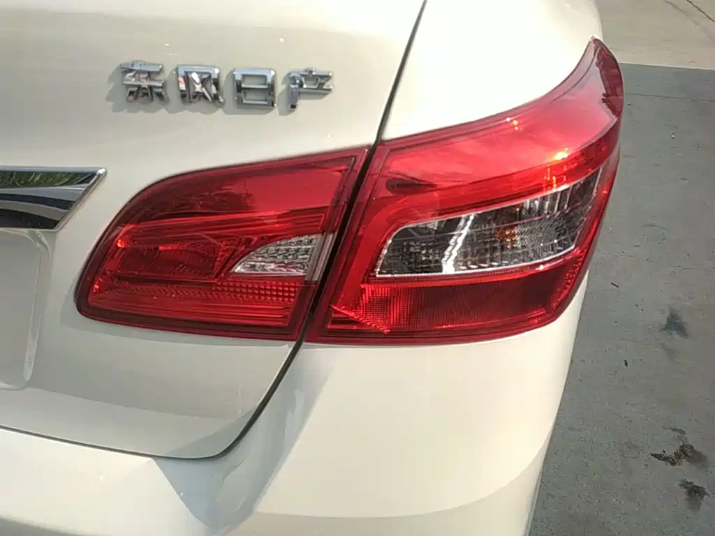 Nissan Sylphy 2021 — фото 24