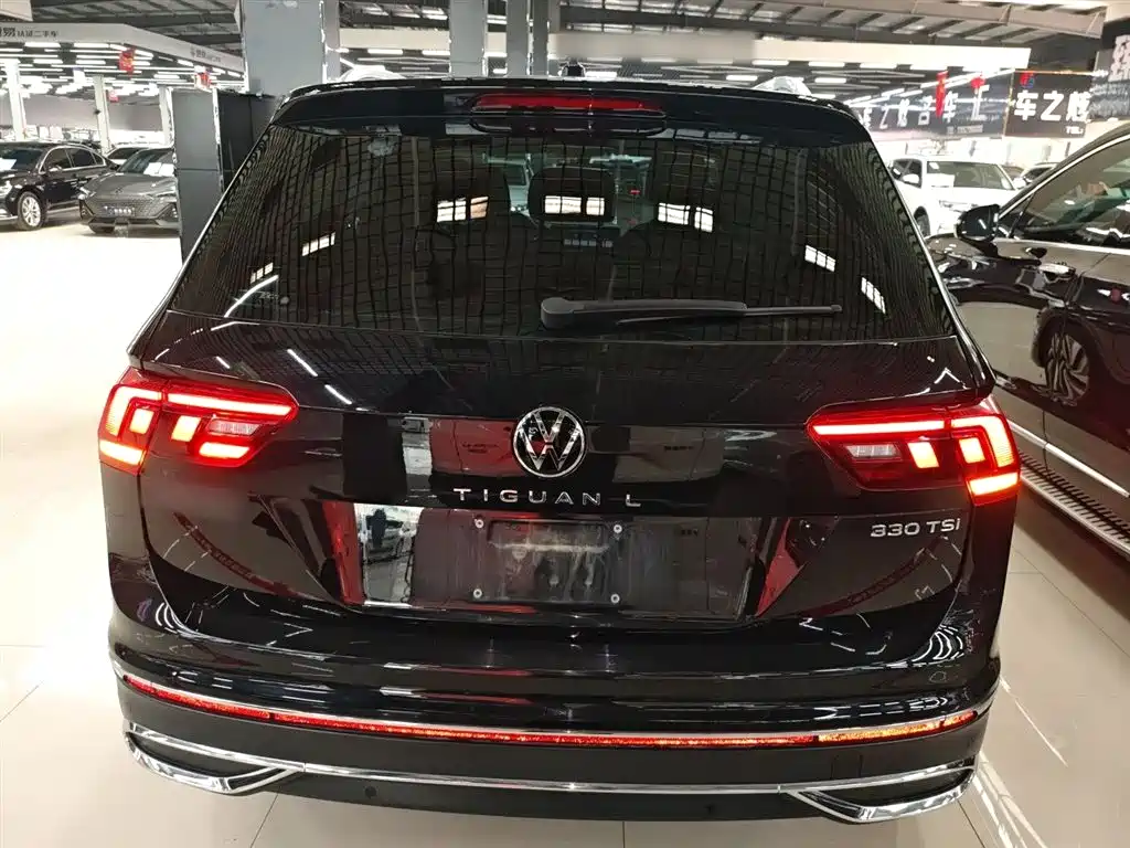 Volkswagen Tiguan L 2022 — фото 6