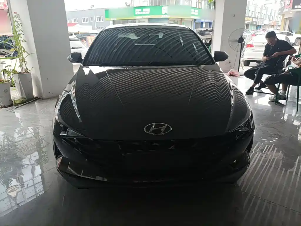 Hyundai Elantra 2020