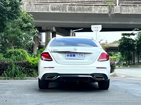 Mercedes-Benz E-Class 2018
