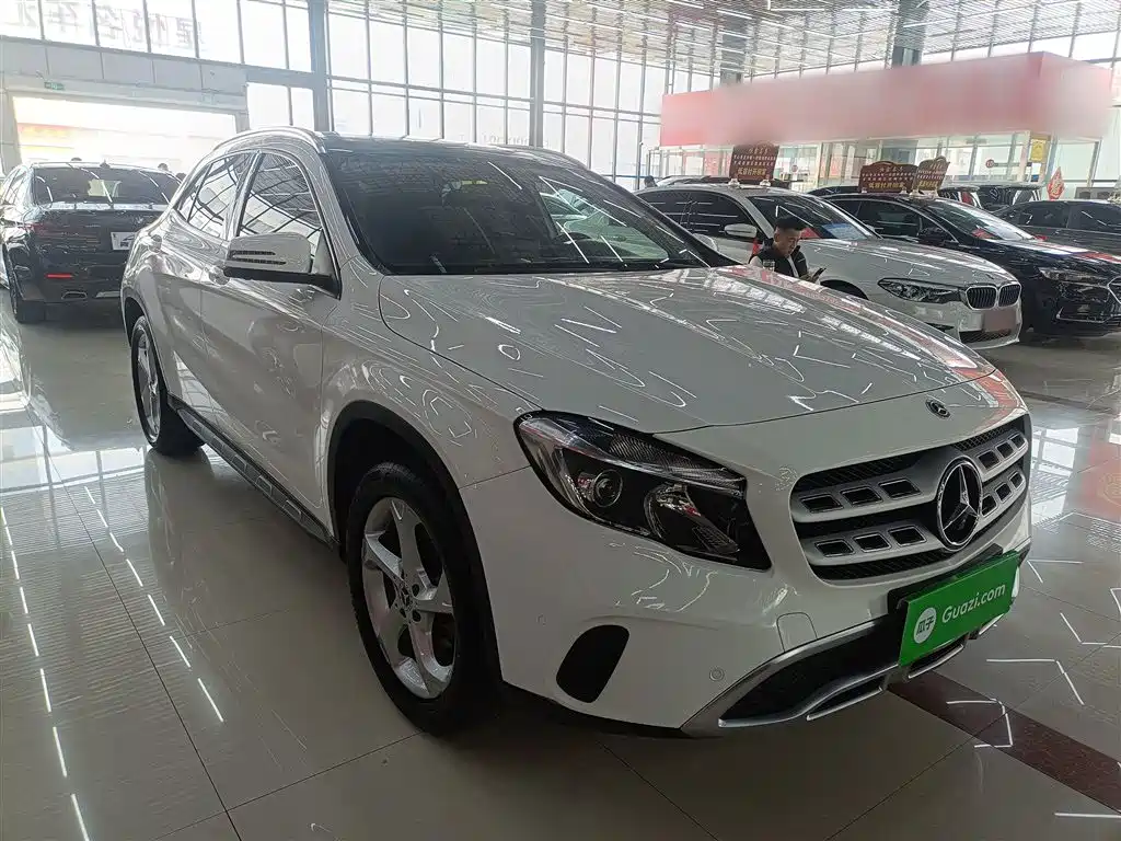 Mercedes-Benz GLA 2018 — фото 22