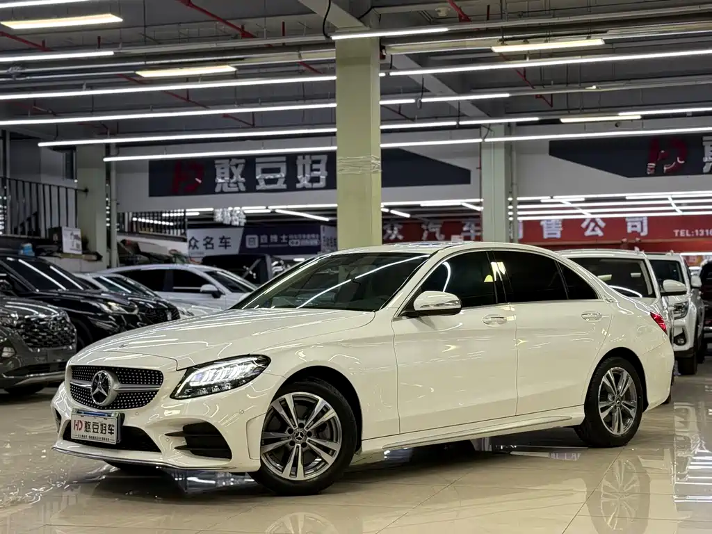 Mercedes-Benz C-Class 2020 — фото 1