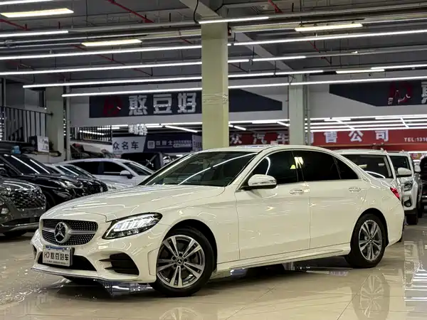 Mercedes-Benz C-Class 2020