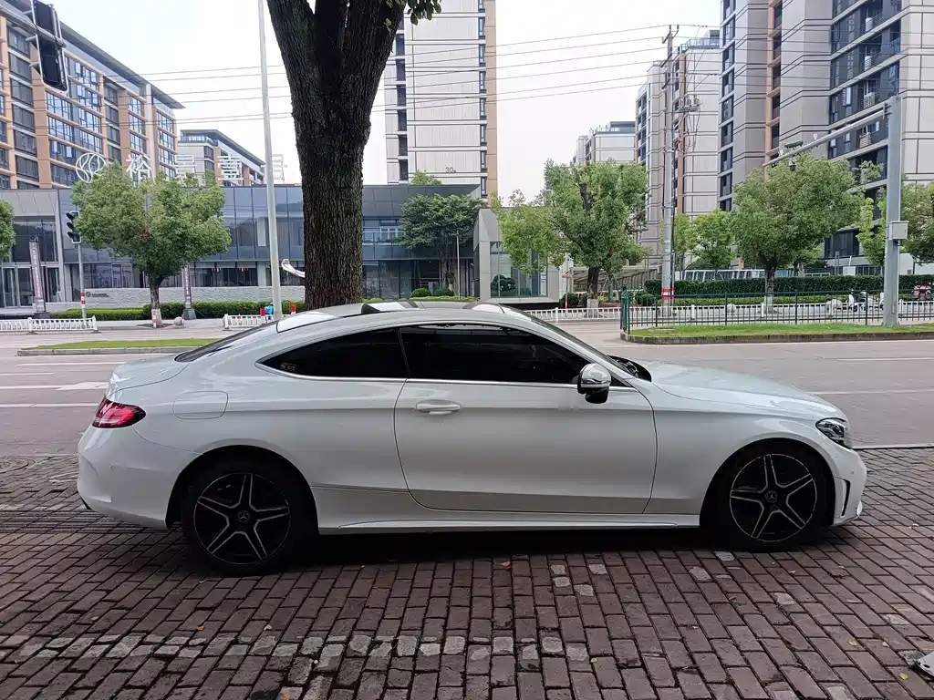 Mercedes-Benz C-Class 2021 — фото 10