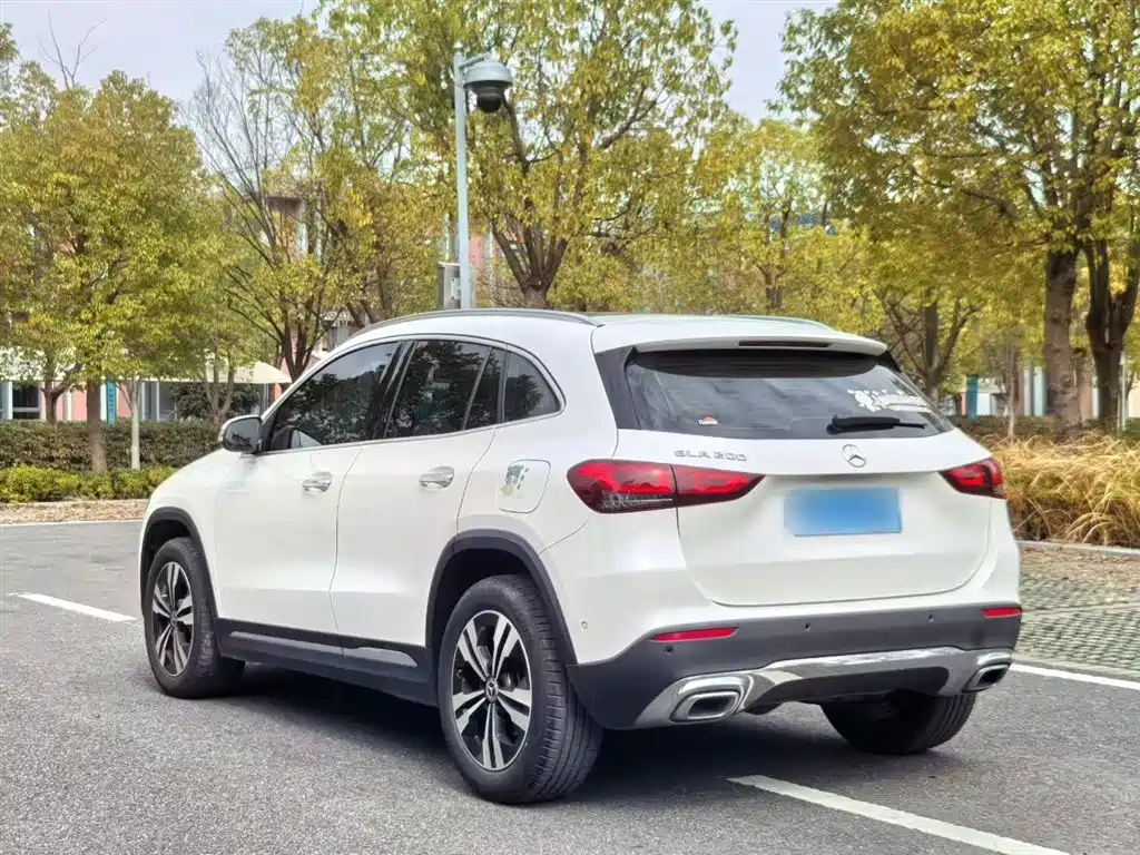 Mercedes-Benz GLA 2021 — фото 13