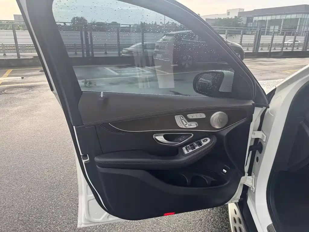 Mercedes-Benz GLC 2020
