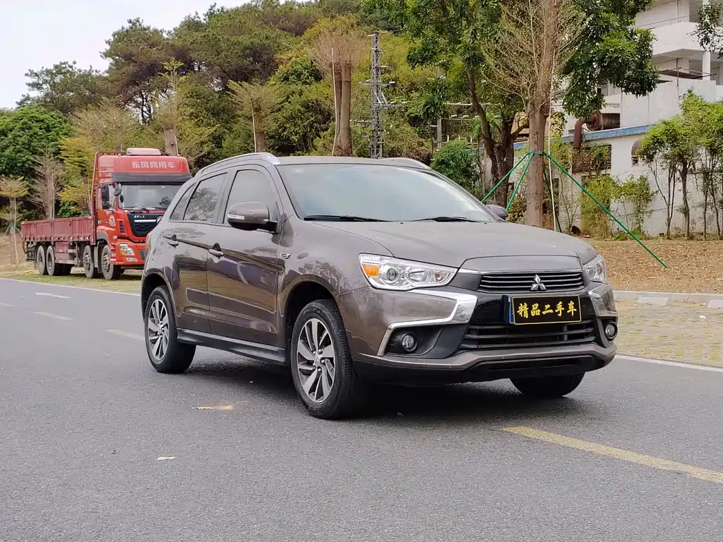 Mitsubishi ASX 2017 — фото 3
