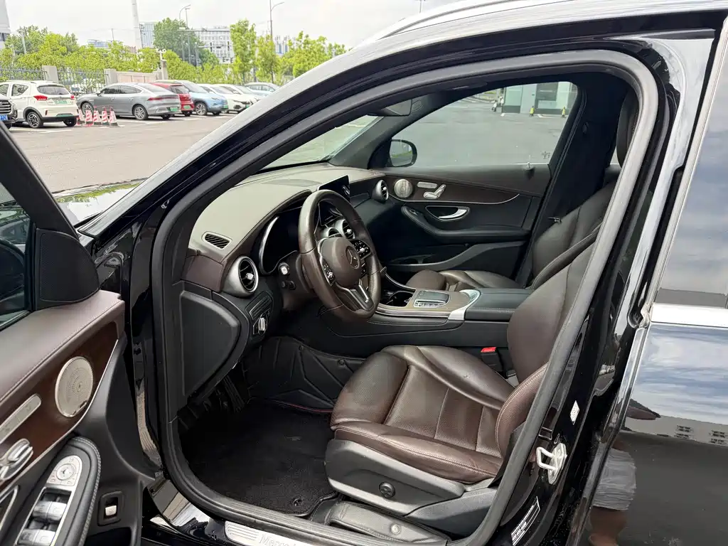 Mercedes-Benz GLC 2022