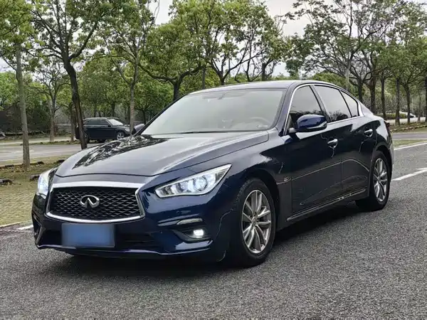 Infiniti Q50L 2020