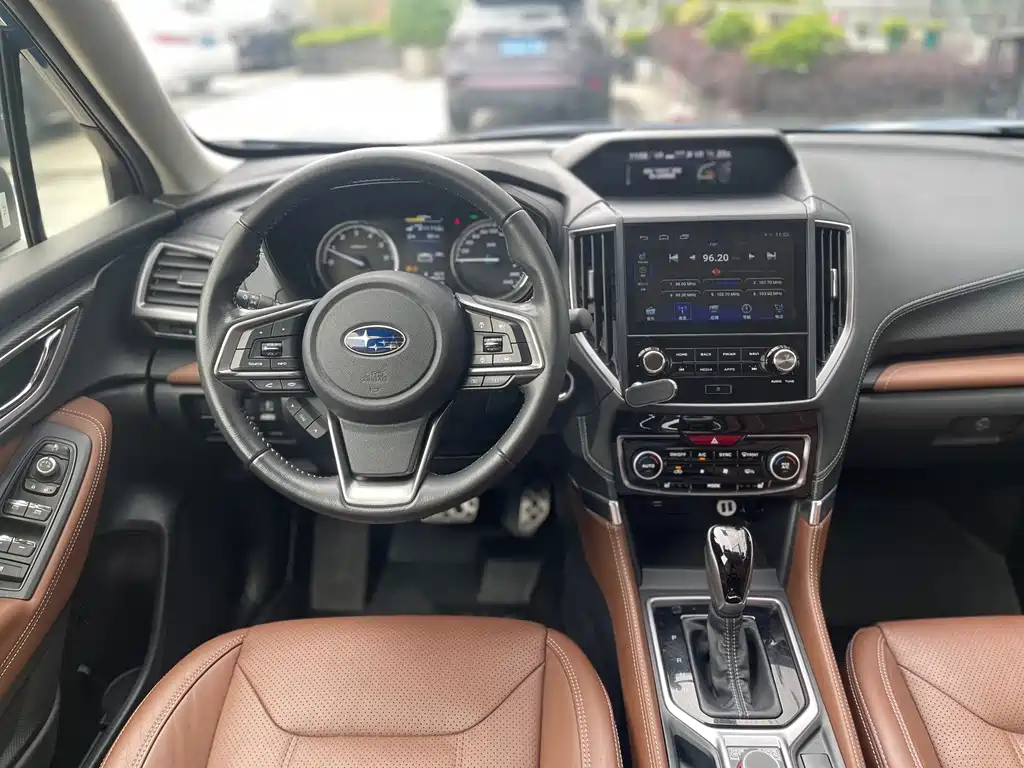 Subaru Forester 2020 — фото 13