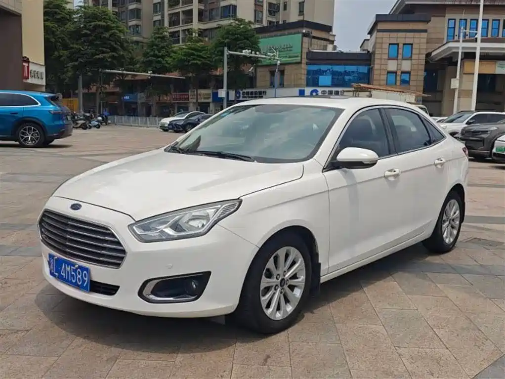 Ford Escort 2017