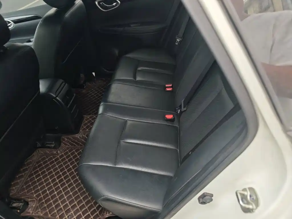 Nissan Sylphy 2019 — фото 17