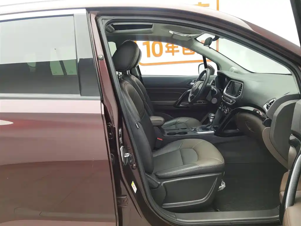 GAC Motor Trumpchi GS4 2018 — фото 23