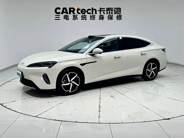 BYD Seal 07 DM-i 2025