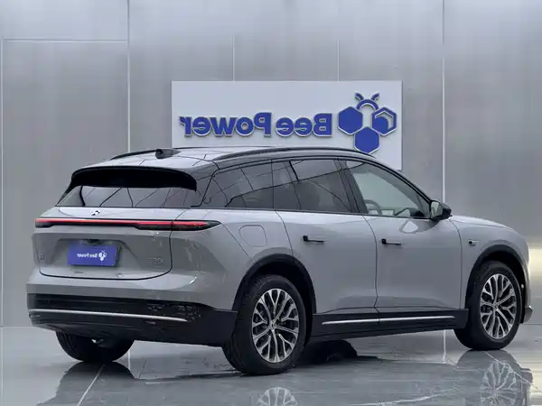 NIO ES6 2025