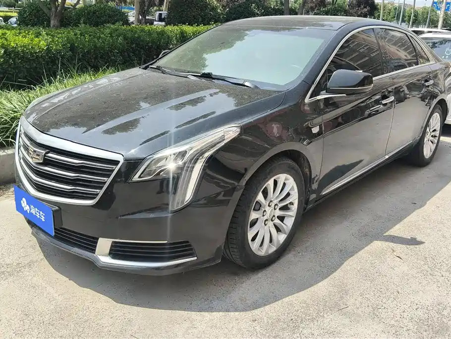 Cadillac XTS 2019 — фото 1