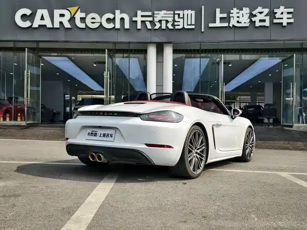 Porsche 718 2022