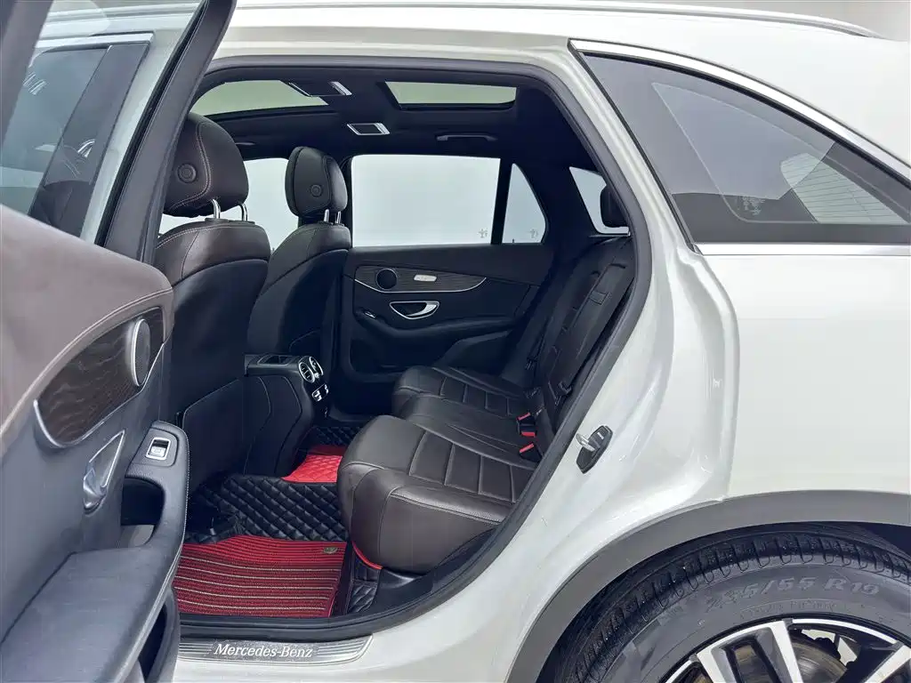 Mercedes-Benz GLC 2021 — фото 15