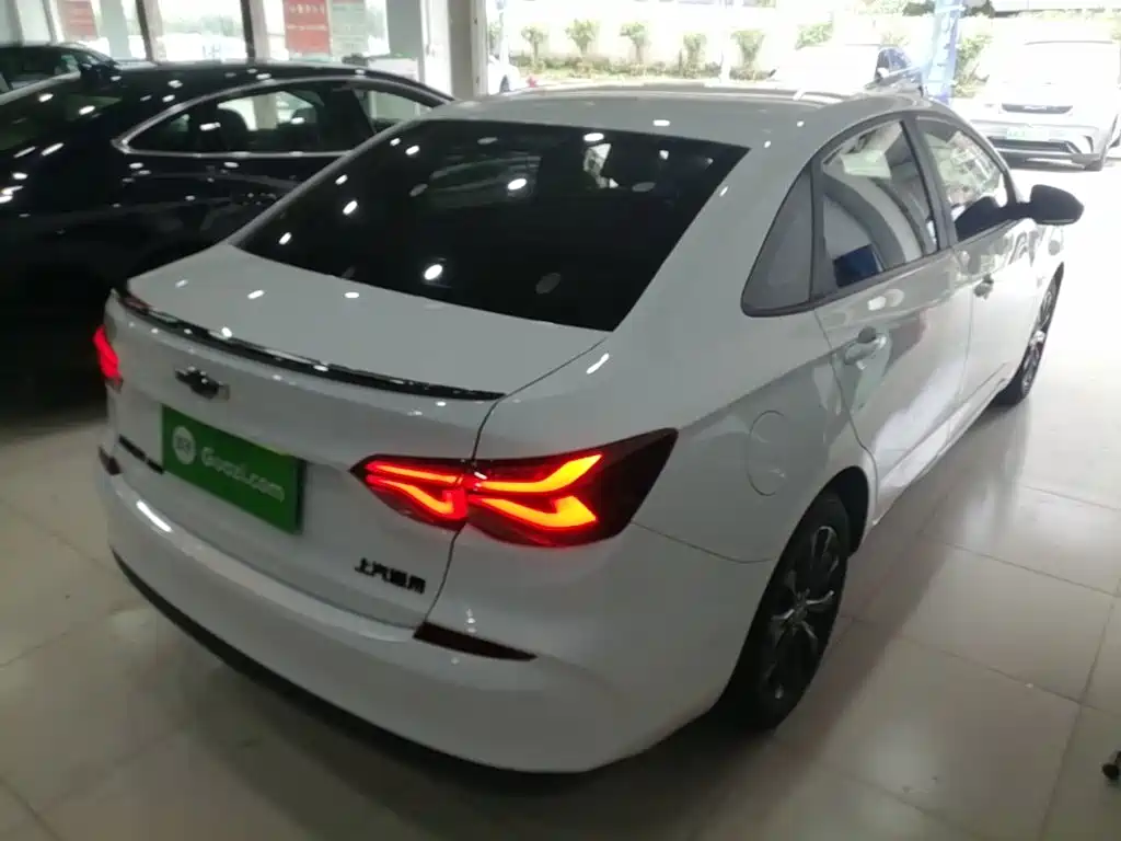 Chevrolet Monza 2021